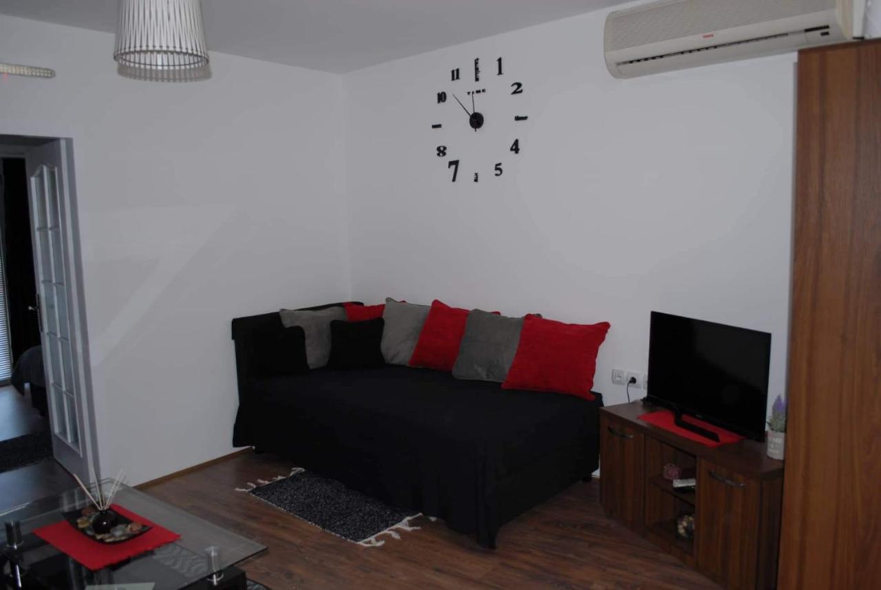 Stan Na Dan - Apartman Djordjevic Vranje Dış mekan fotoğraf