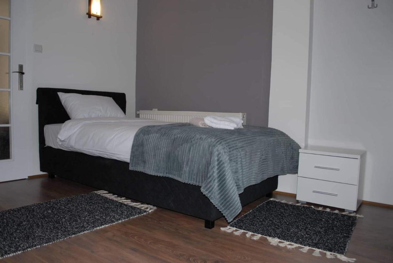 Stan Na Dan - Apartman Djordjevic Vranje Dış mekan fotoğraf